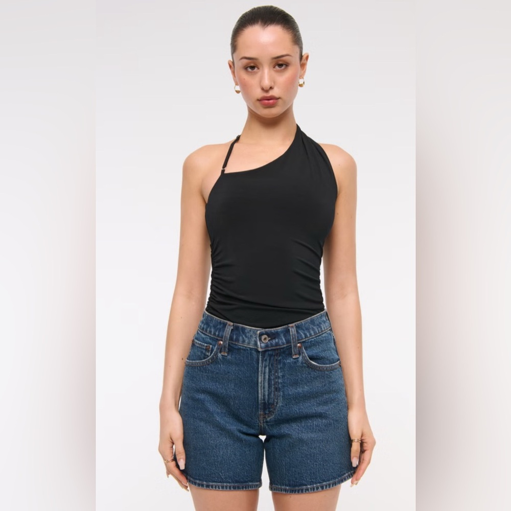 Abercrombie & Fitch Curve Love Dad Jean Short High Rise
